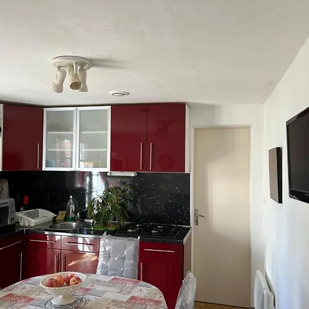 Charmante Maison Avec Jardin Intime *