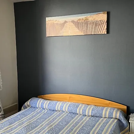 Сasa de vacaciones Charmante Maison Avec Jardin Intime