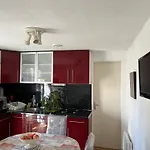 Charmante Maison Avec Jardin Intime *