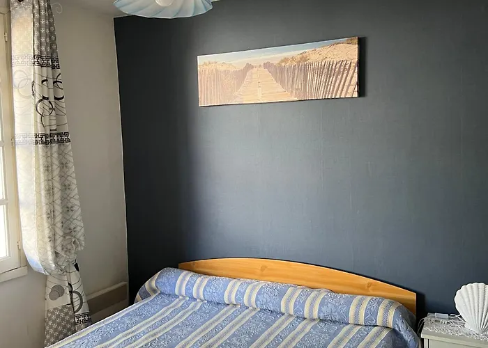 Сasa de vacaciones Charmante Maison Avec Jardin Intime *